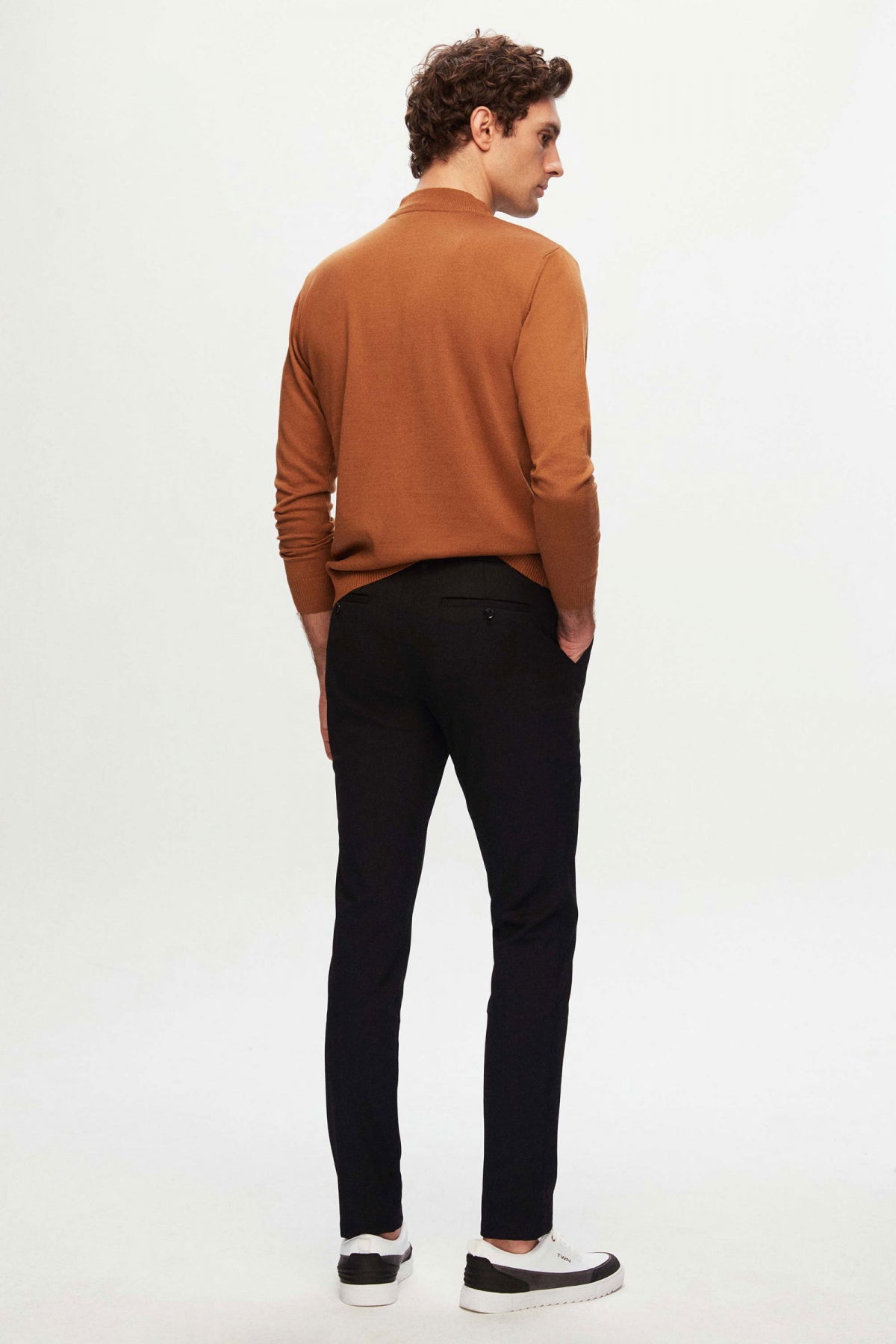 PANTALONI JOGGER SLIM FIT D'S DAMAT - Negru