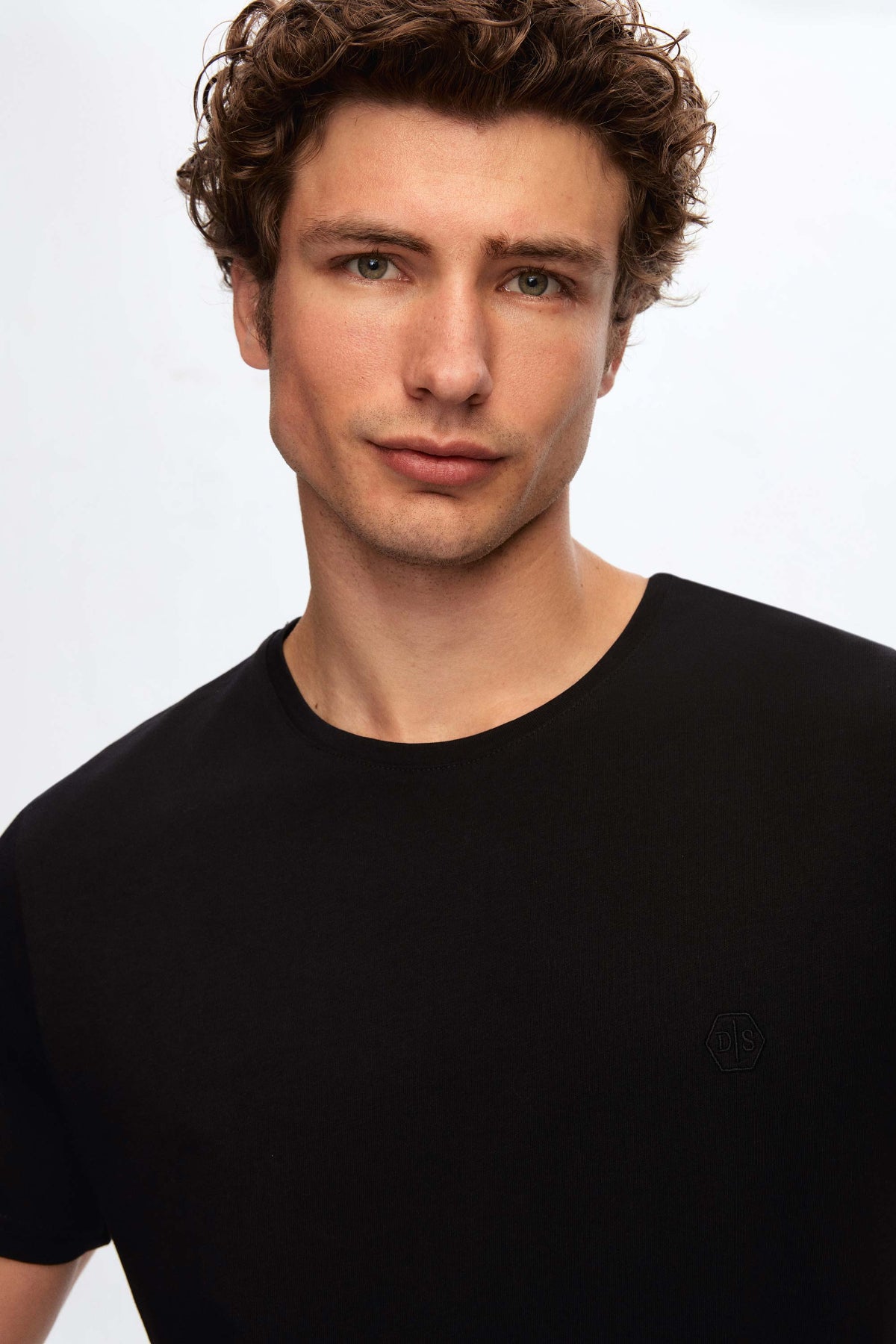 TRICOU SLIM FIT D'S DAMAT - Negru