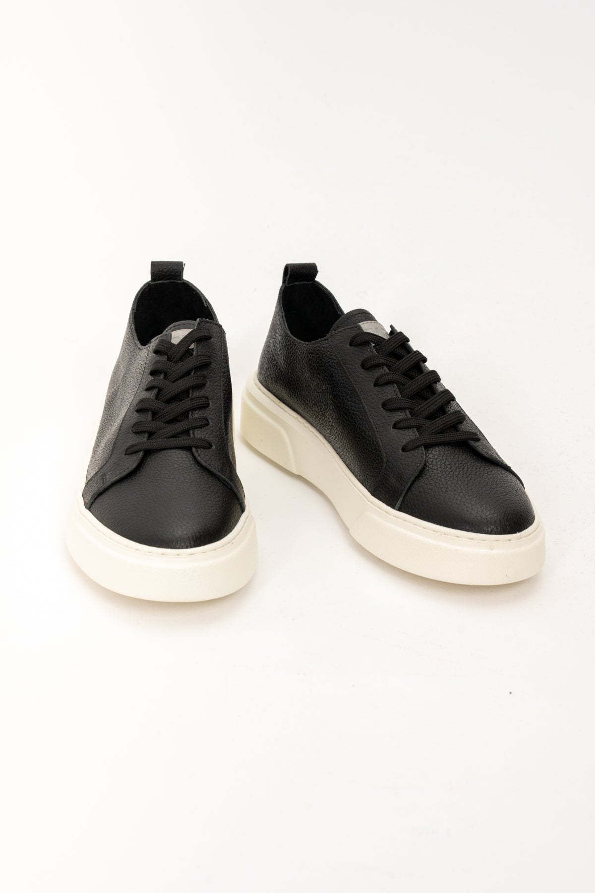 INCALTAMINTE CASUAL TWN - Negru