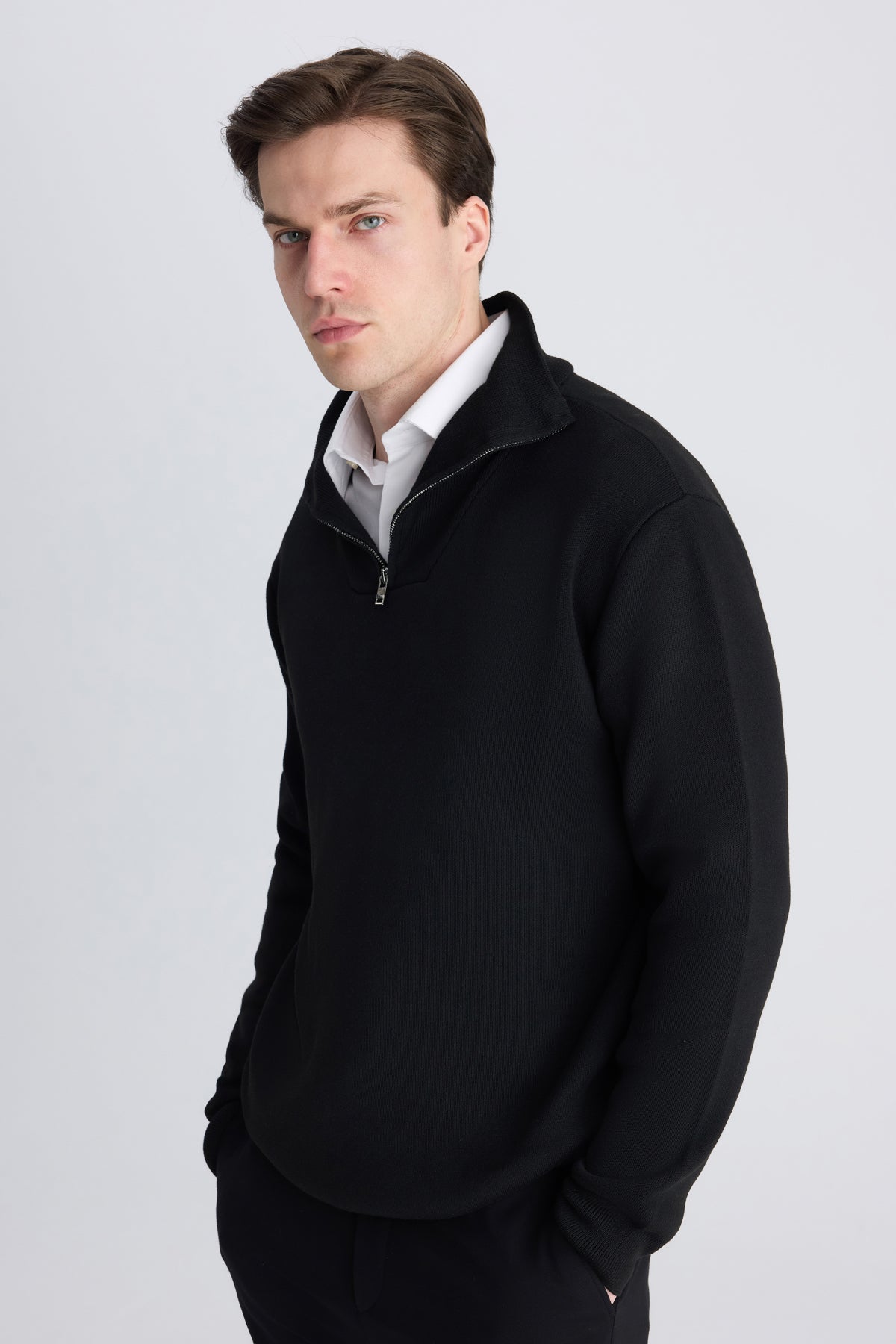 PULOVER SLIM FIT TWN - Negru