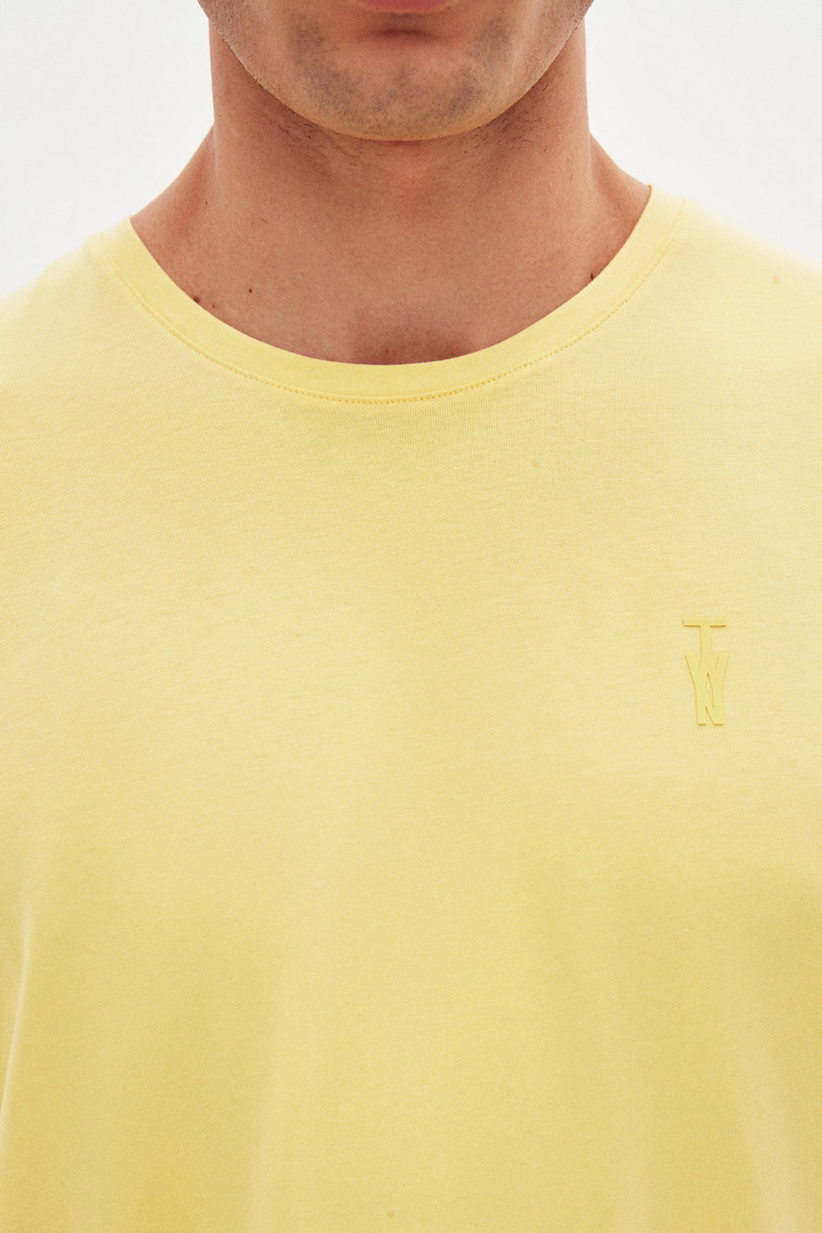 TRICOU SLIM FIT TWN - Floare de Lumină