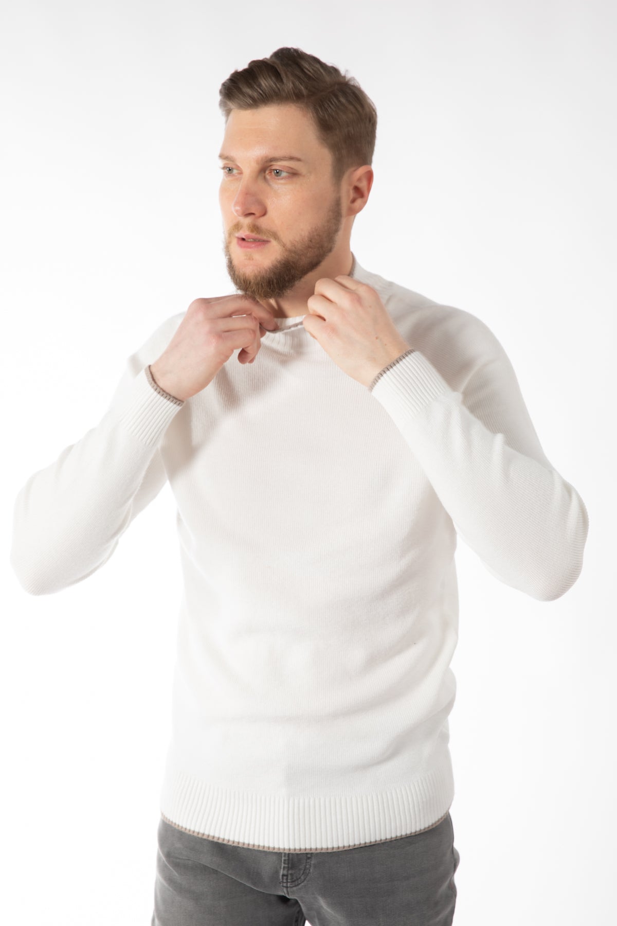 PULOVER SLIM FIT TWN - Ecru