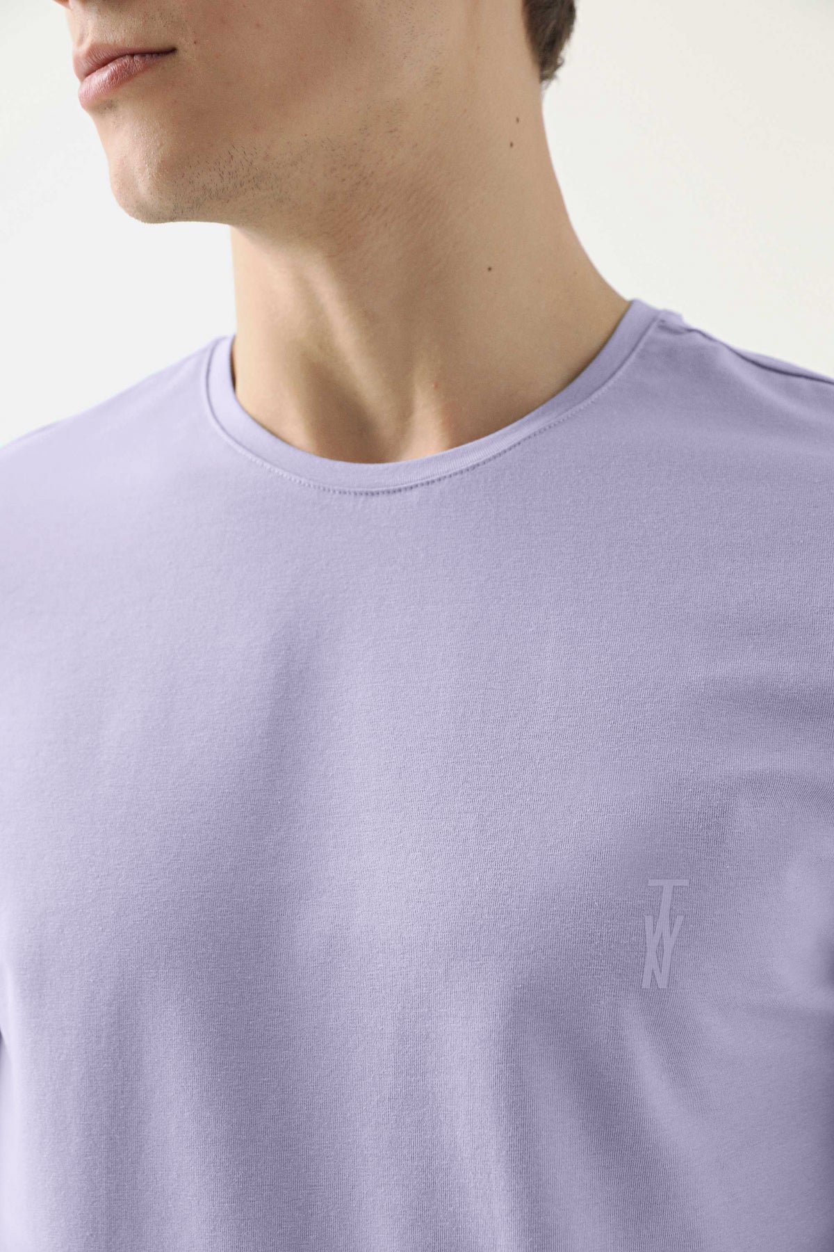 TRICOU SLIM FIT TWN - Liliac Galactic