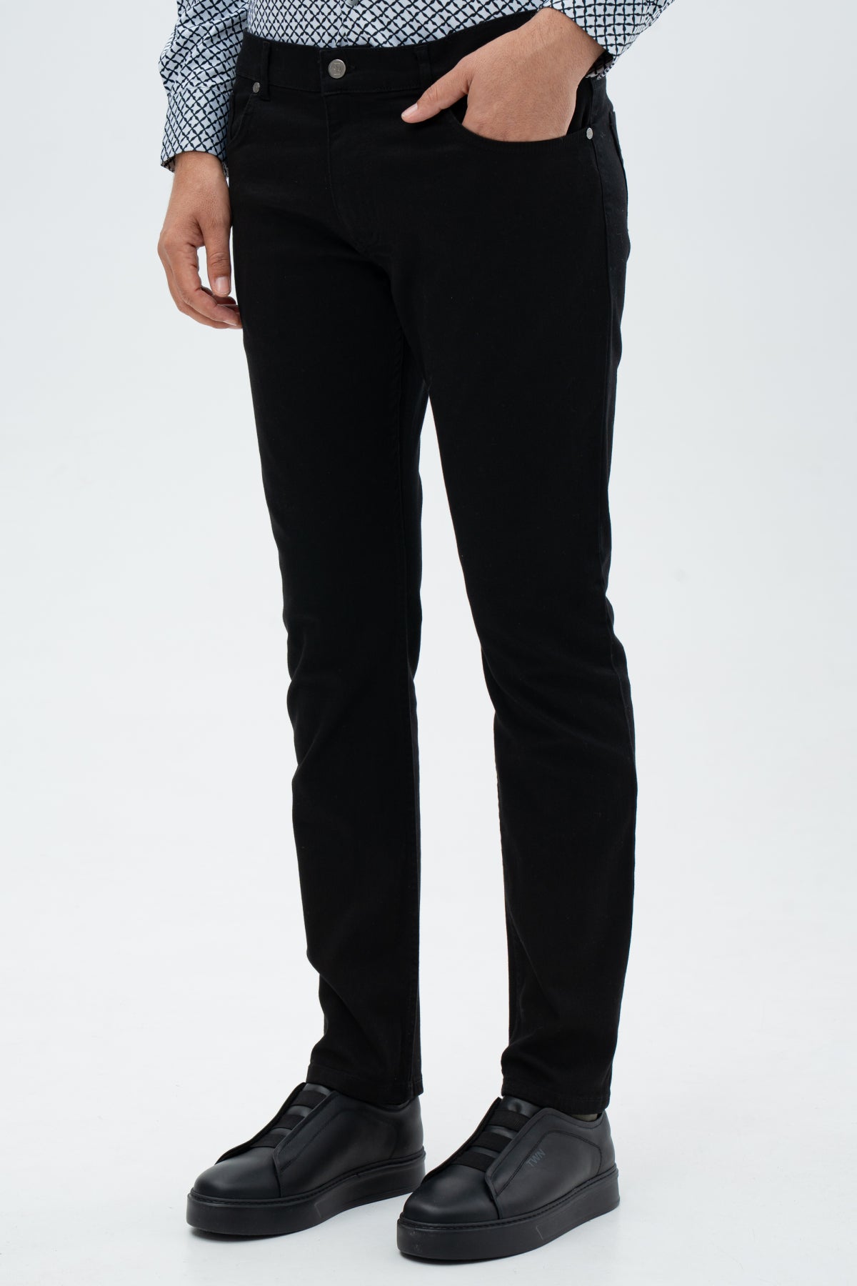 PANTALONI CASUAL SLIM FIT D'S DAMAT  - Negru