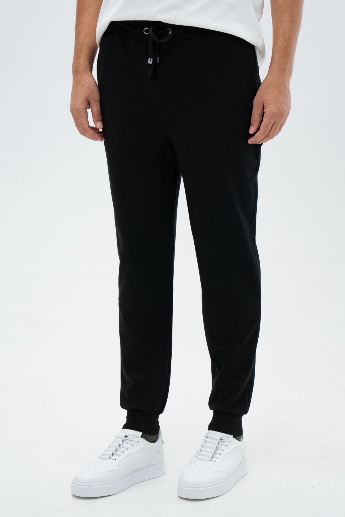 PANTALONI CASUAL REGULAR FIT D'S DAMAT  - Negru