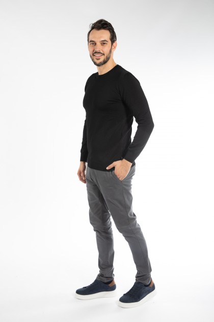 PULOVER NEGRU SLIM FIT TWN