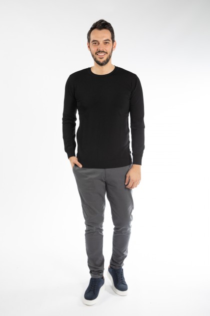 PULOVER NEGRU SLIM FIT TWN